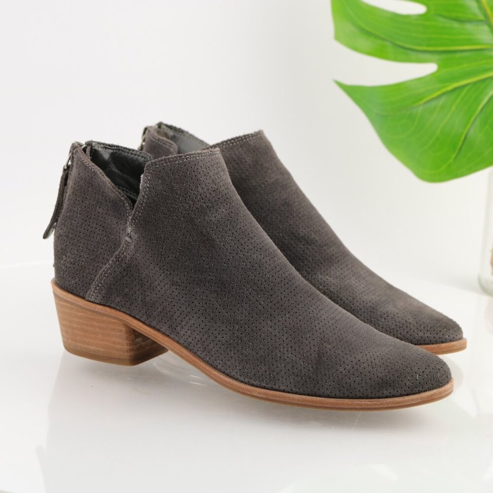 Dolce Vita‎ Womens Karsen Boots Size 8.5 Gray Suede Low Block Heel Comfy Booties